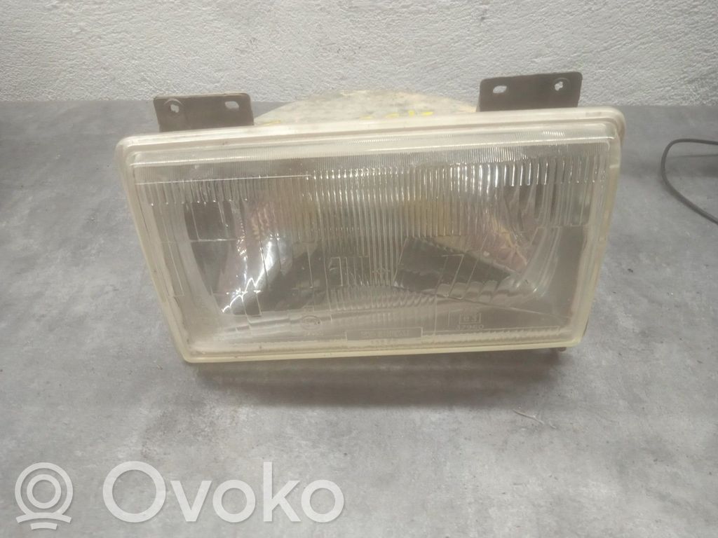 Citroen C25 Lampa przednia 