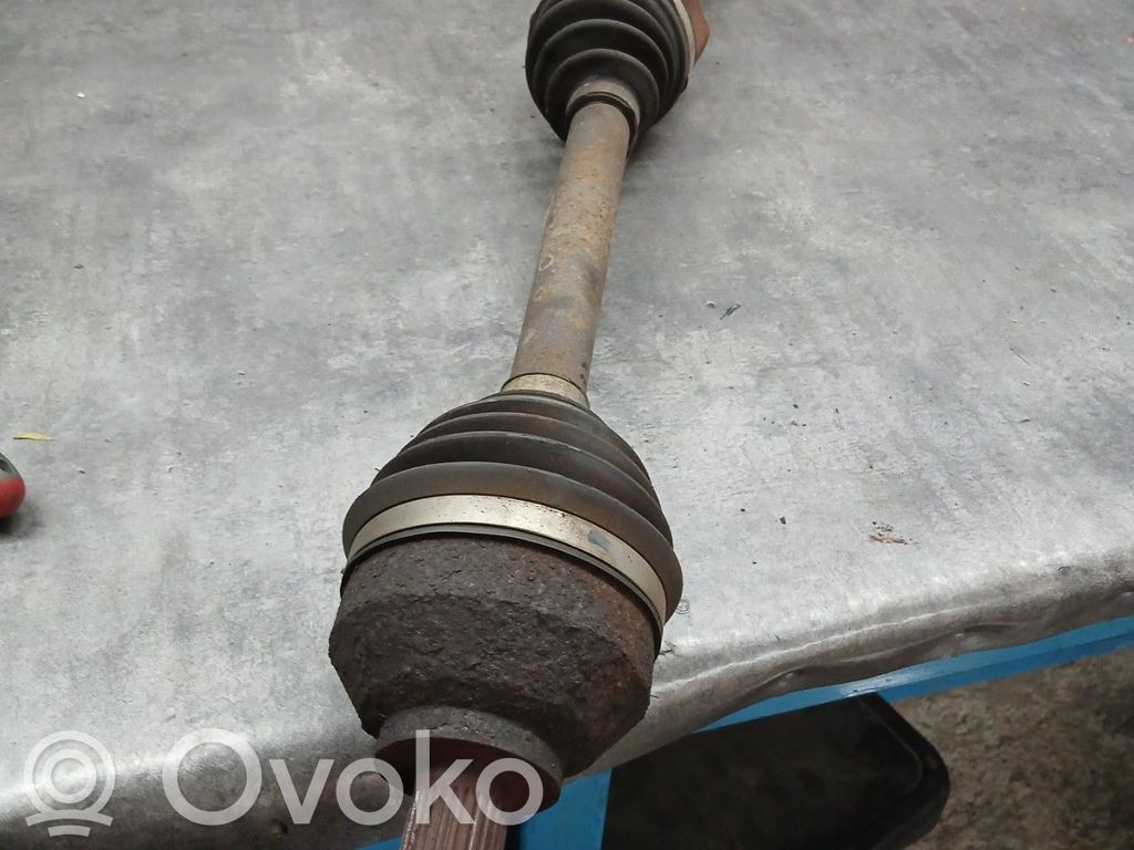 Opel Vivaro Priekšējā pusass 