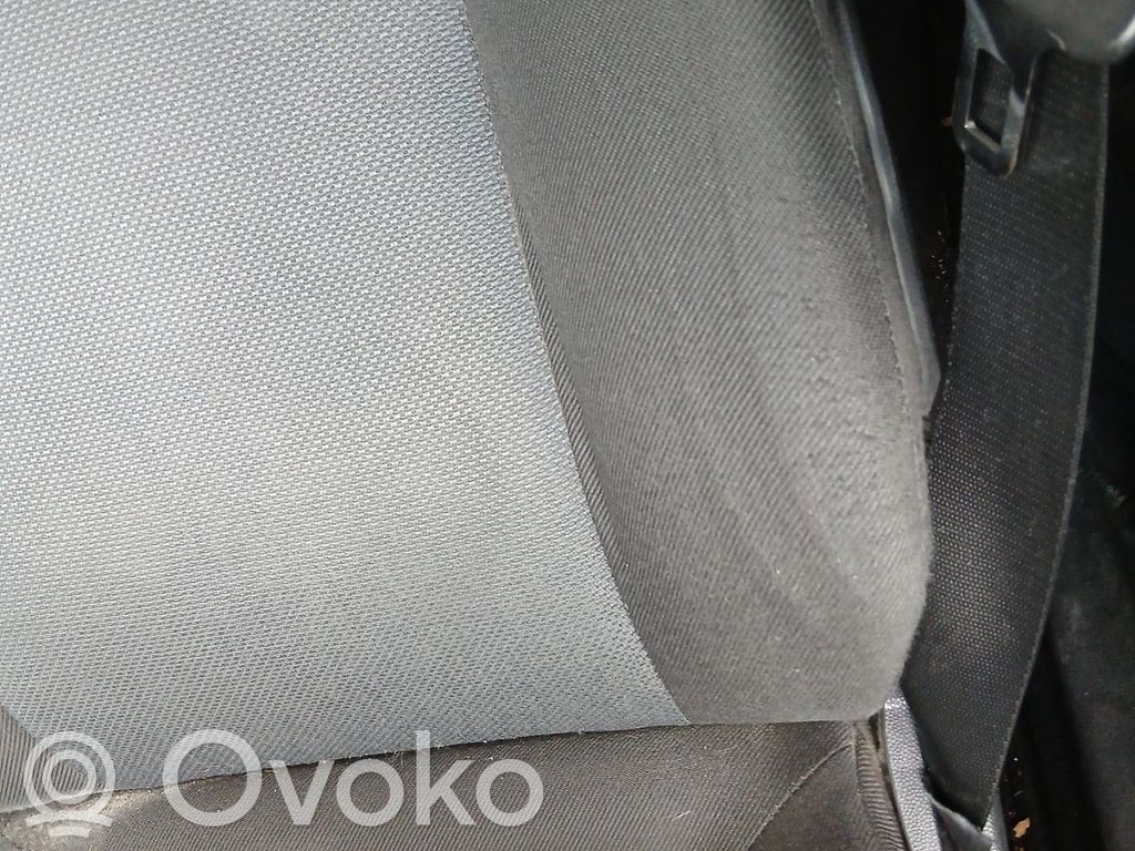 Opel Astra H Fotel przedni kierowcy 