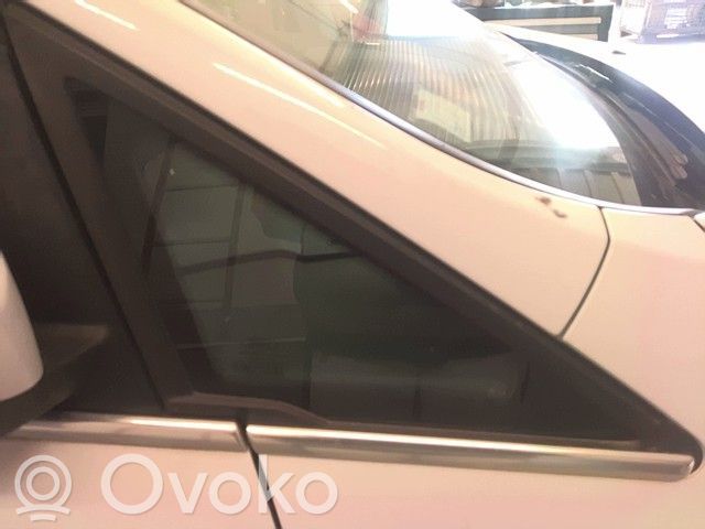 Ford C-MAX II Front triangle window/glass 