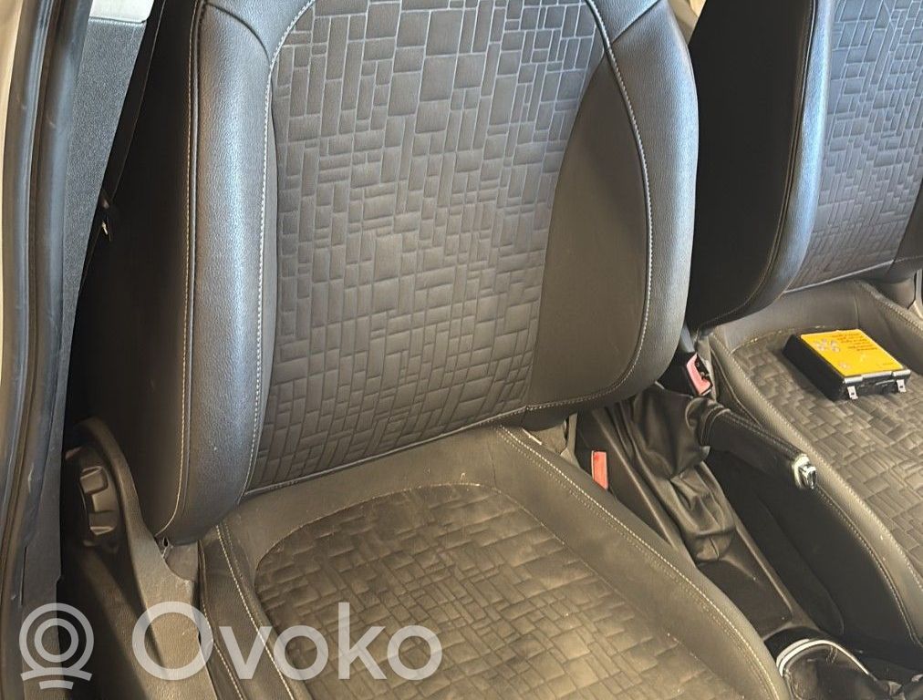 Opel Corsa E Front passenger seat 