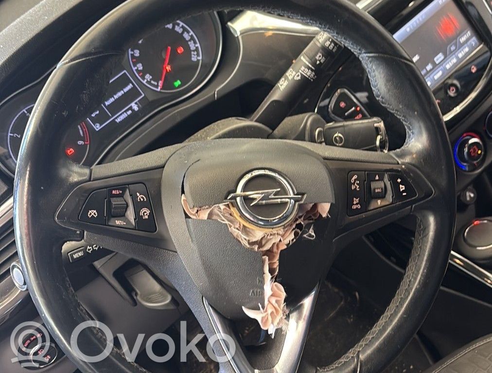 Opel Corsa E Stūre 