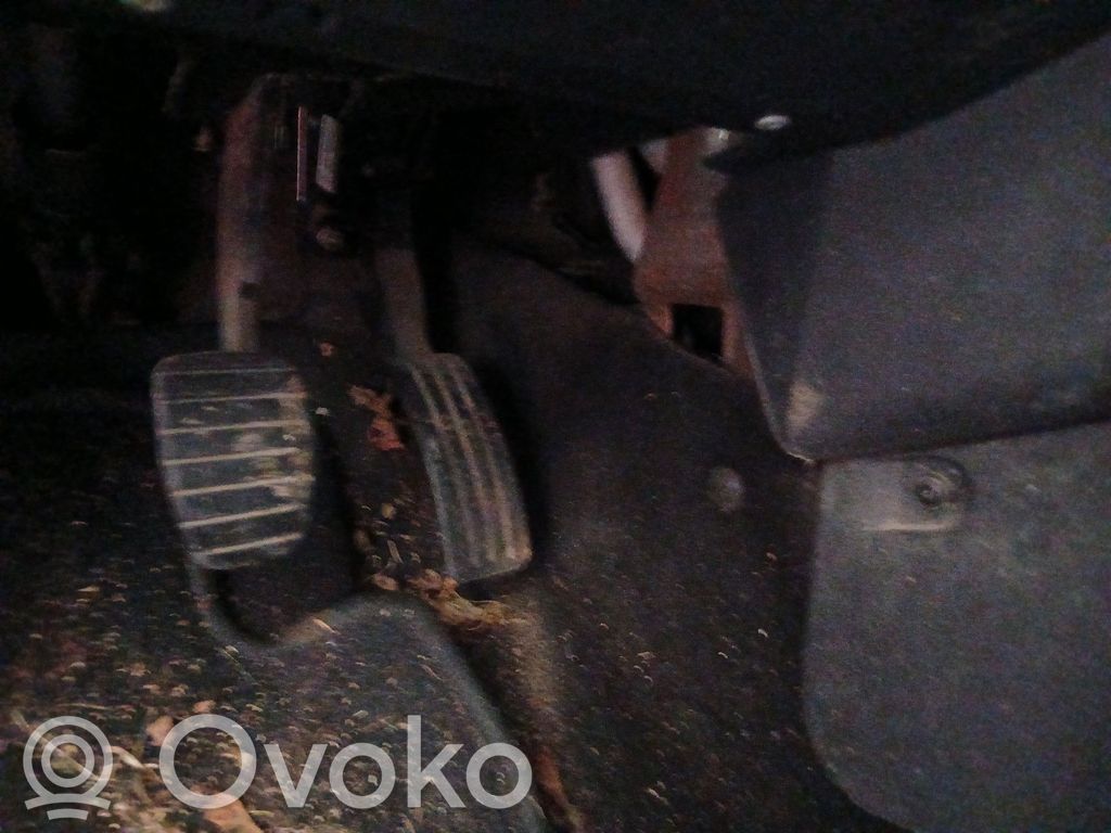 Dacia Logan I Pedal del acelerador 