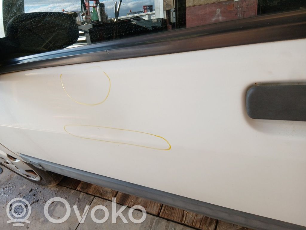 Renault Clio I Priekinės durys 