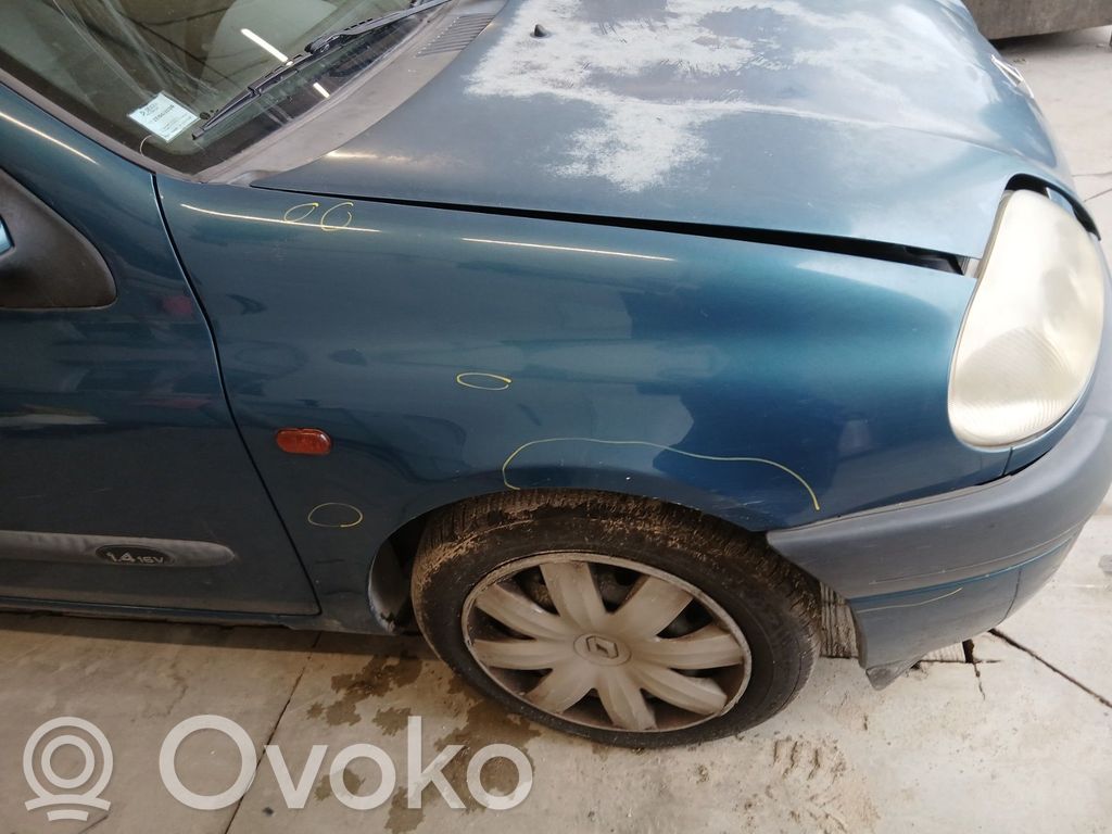 Renault Clio II Sparnas 