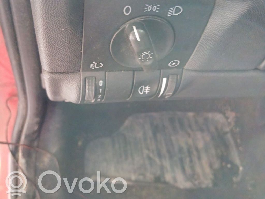 Opel Tigra B Light switch 
