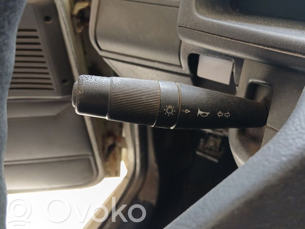 Peugeot 205 Indicator stalk 