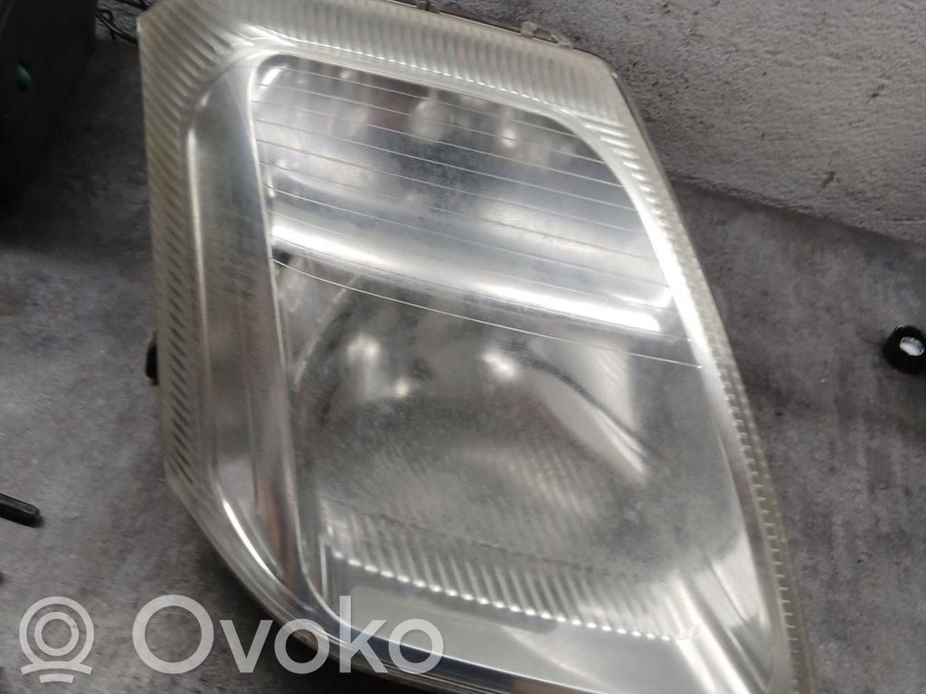 Citroen C2 Headlight/headlamp 
