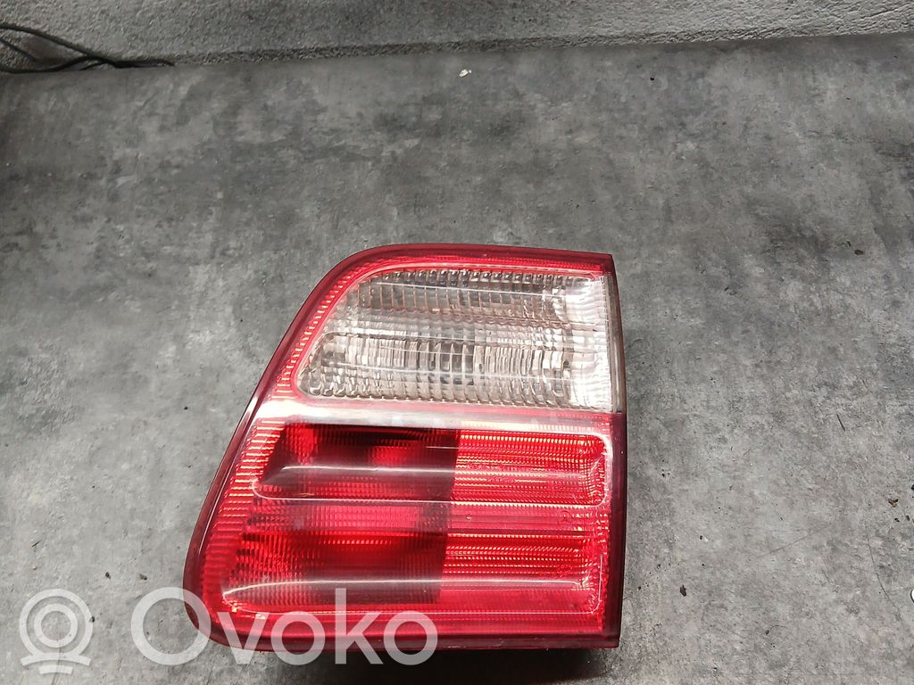Mercedes-Benz E W210 Lampă spate în capacul portbagajului 