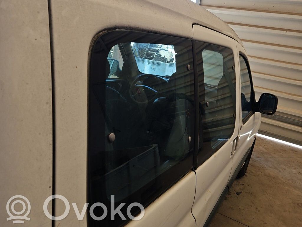 Rear side window