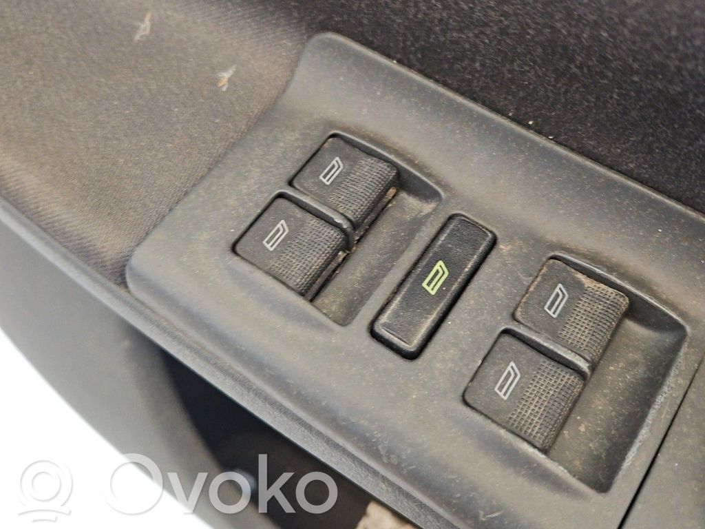 Audi A4 S4 B5 8D Comutator comandă geamuri electrice 