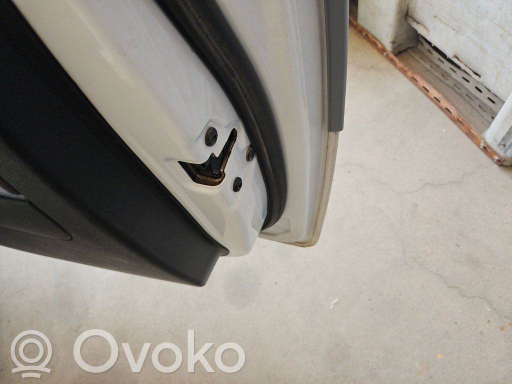 Ford Fiesta Serratura portiera anteriore 