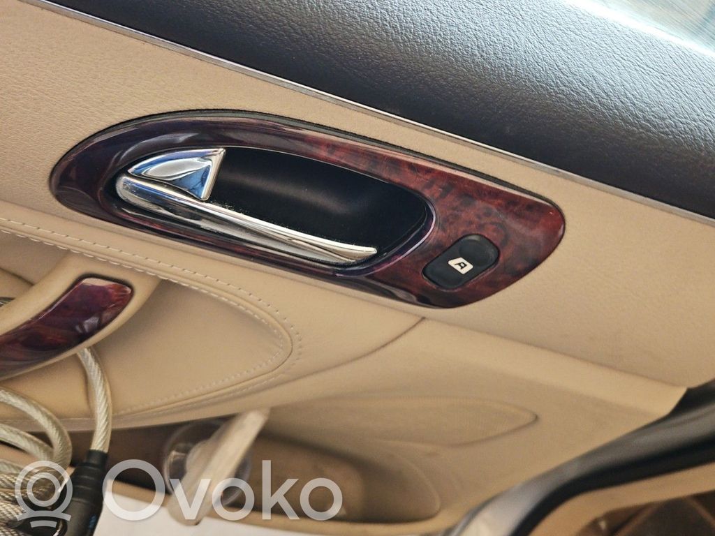 Peugeot 607 Electric window control switch 