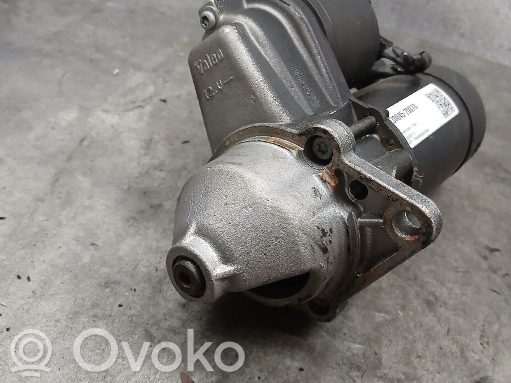 Opel Corsa B Rozrusznik 