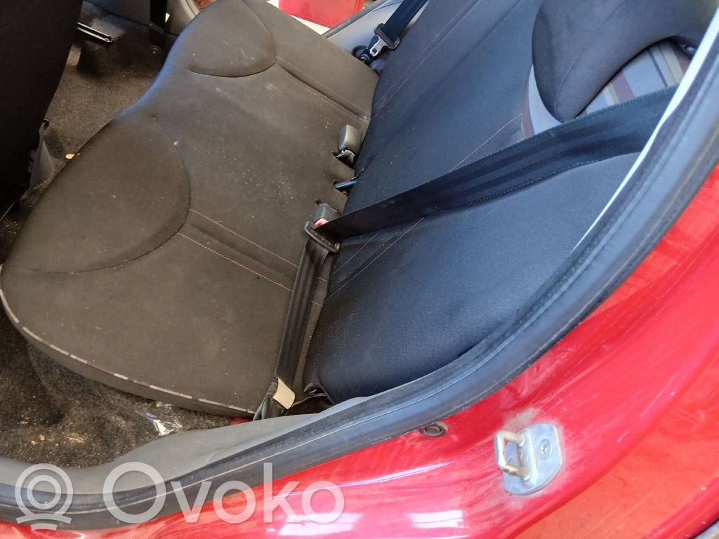 Citroen C1 Cinturón trasero 