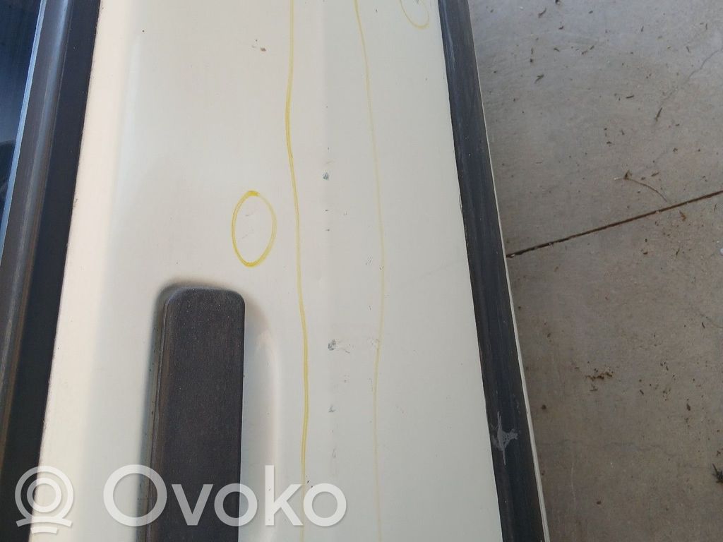 Renault Clio I Puerta delantera 