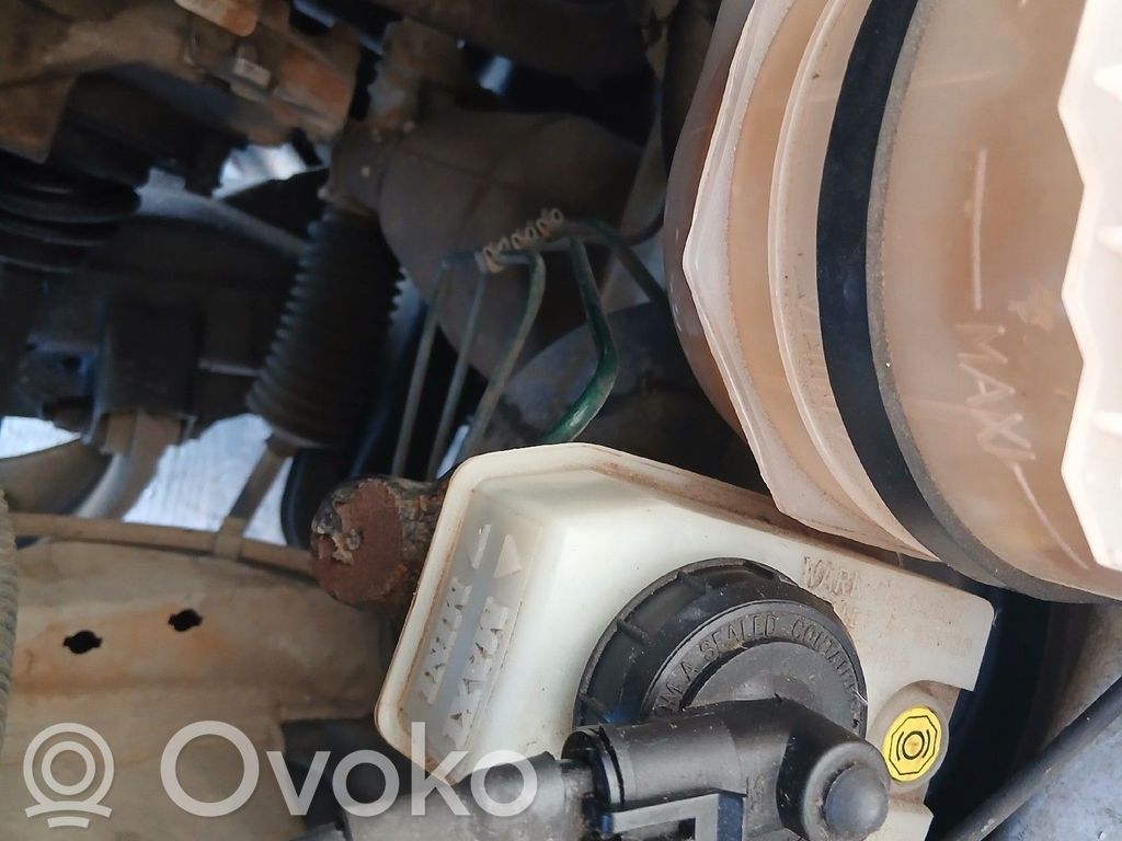 Renault Clio I Jarrutehostin 