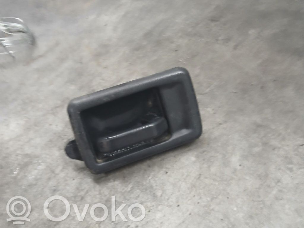 Peugeot 106 Maniglia interna per portiera anteriore 