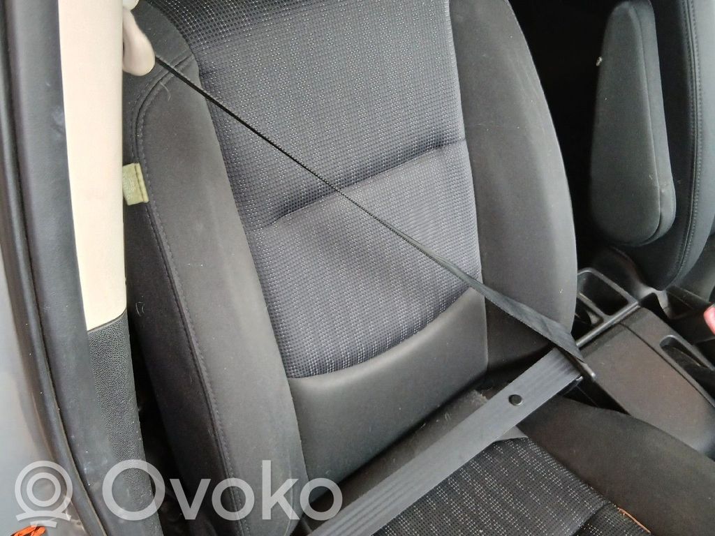 Mazda 5 Cinturón delantero 