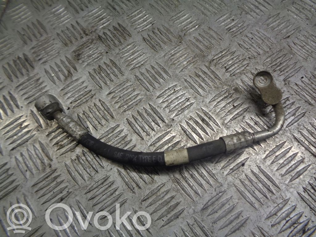 Air conditioning (A/C) pipe/hose