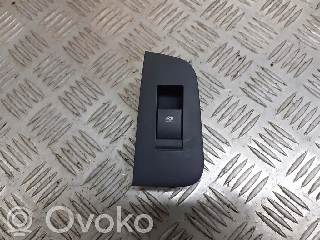 Chevrolet Epica Quarter vent window switch 