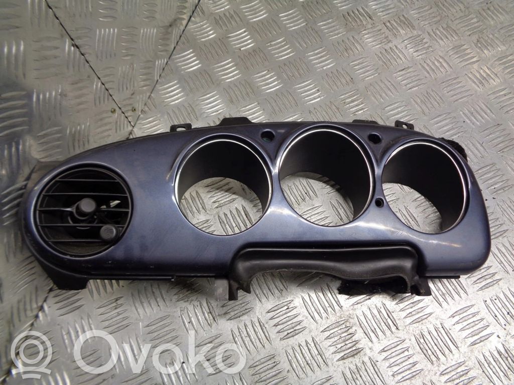 Chrysler PT Cruiser Steering wheel column trim 