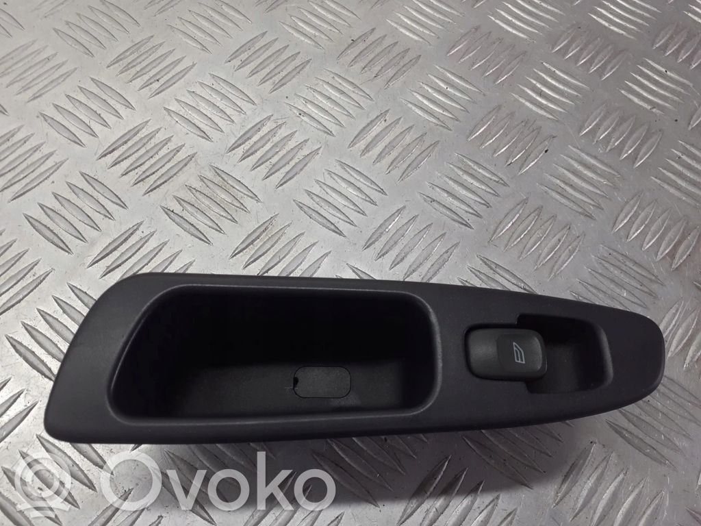 Volvo S40 Quarter vent window switch 