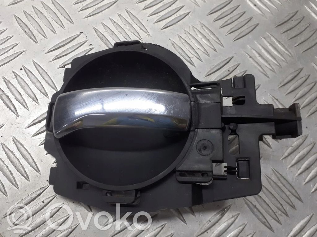 Manecilla interna puerta delantera   9680187877