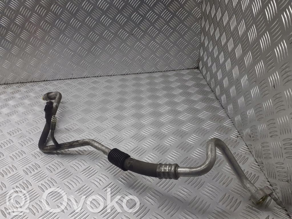 Air conditioning (A/C) pipe/hose
