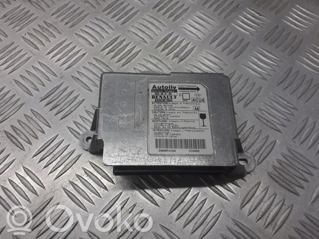 Renault Megane I Unitate/modul de comandă airbaguri 