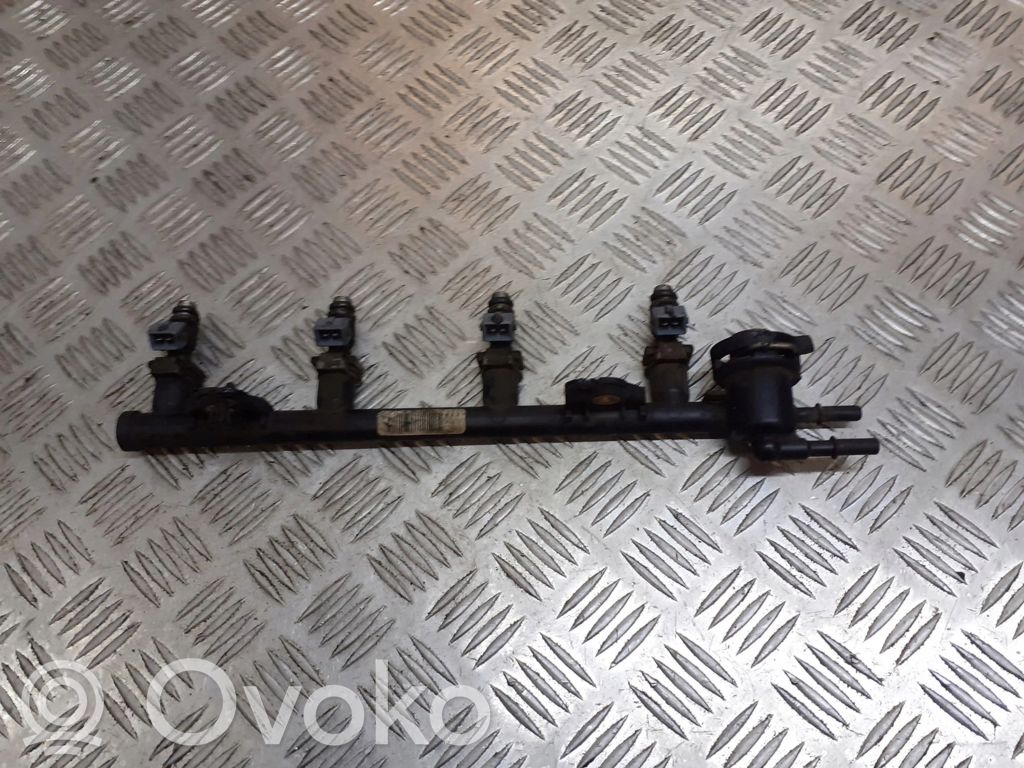 Ford Fiesta Tuyau de conduite principale de carburant 