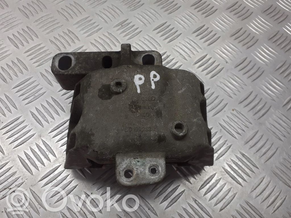 Skoda Octavia Mk1 (1U) Supapă vacuum suport motor 