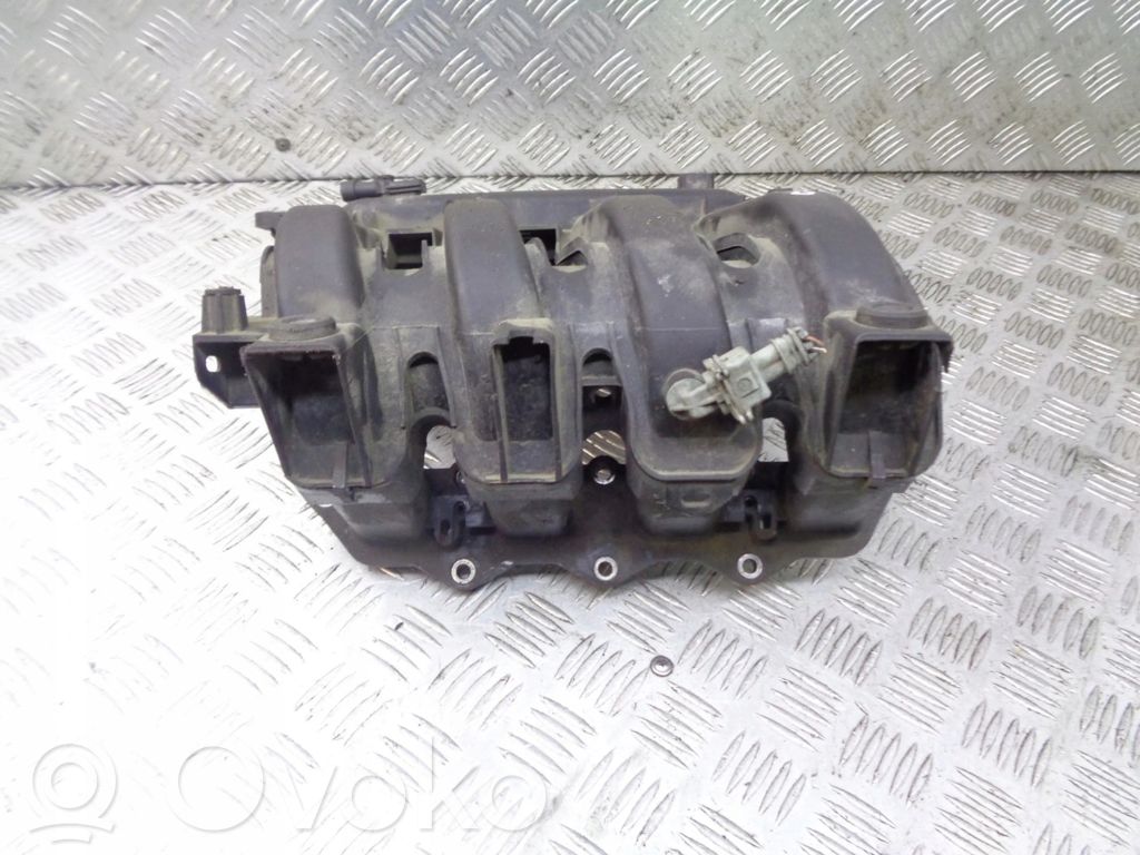 Renault Clio II Kolektorius įsiurbimo 