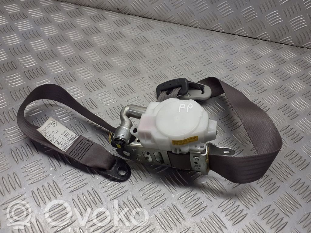 Daihatsu Cuore Cinturón delantero 