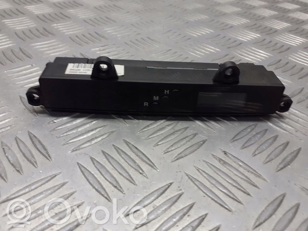 KIA Rio Reloj 