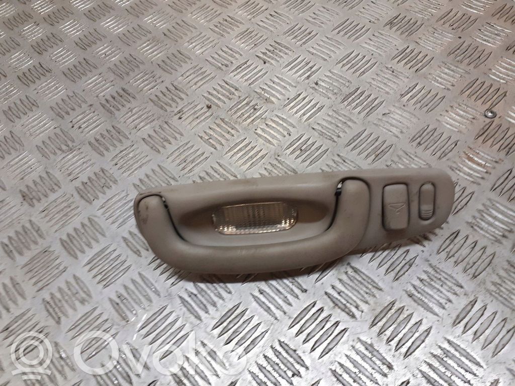 Chrysler 300M Plastikowe elementy podsufitki 