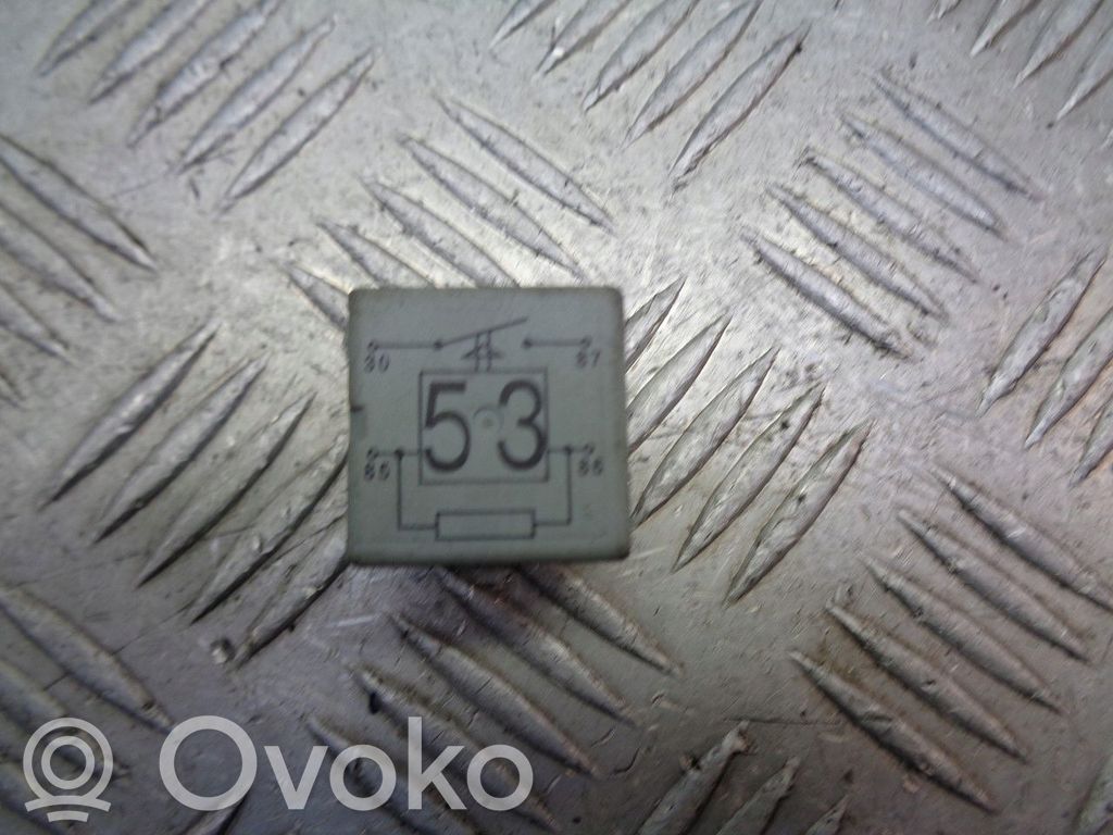Otros relés   141951253B