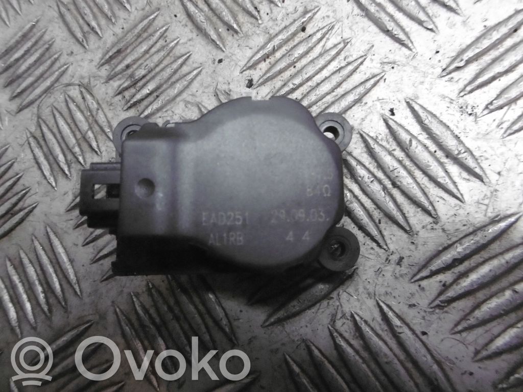 Ford Focus C-MAX Motorino attuatore ricircolo aria dell’A/C