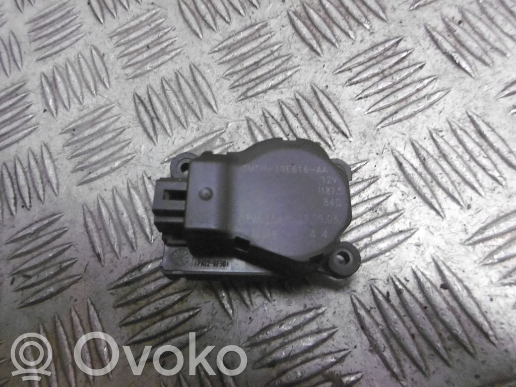 Ford Focus C-MAX Motorino attuatore ricircolo aria dell’A/C