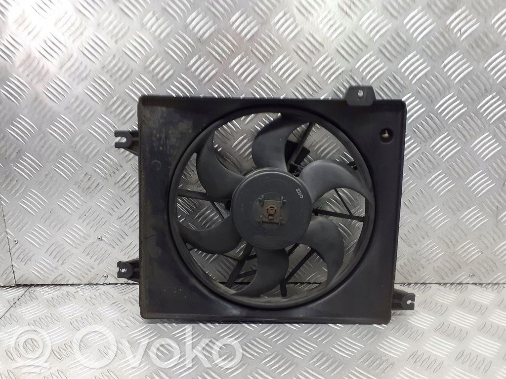 Toyota Yaris Ventilatore di raffreddamento elettrico del radiatore 