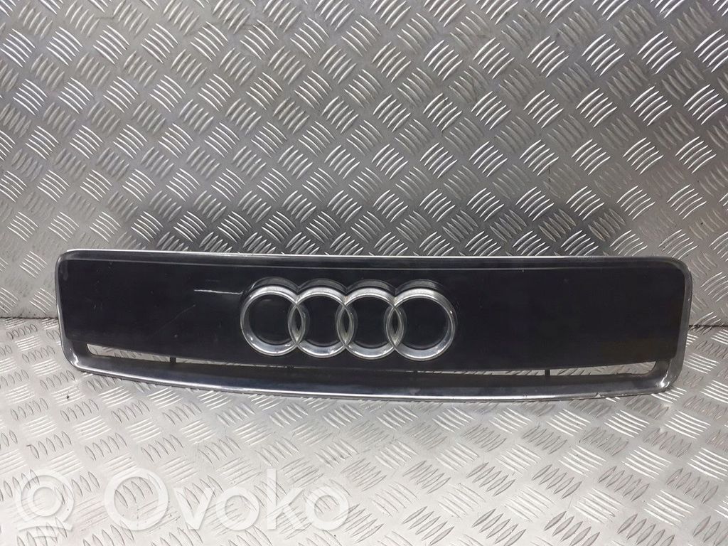 Audi A2 Dzinēja pārsega dekoratīvais režģis 