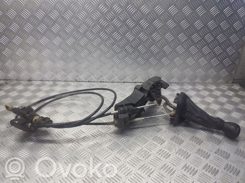 Mazda 2 Pavarų dėžės palėtintojo svirtis 