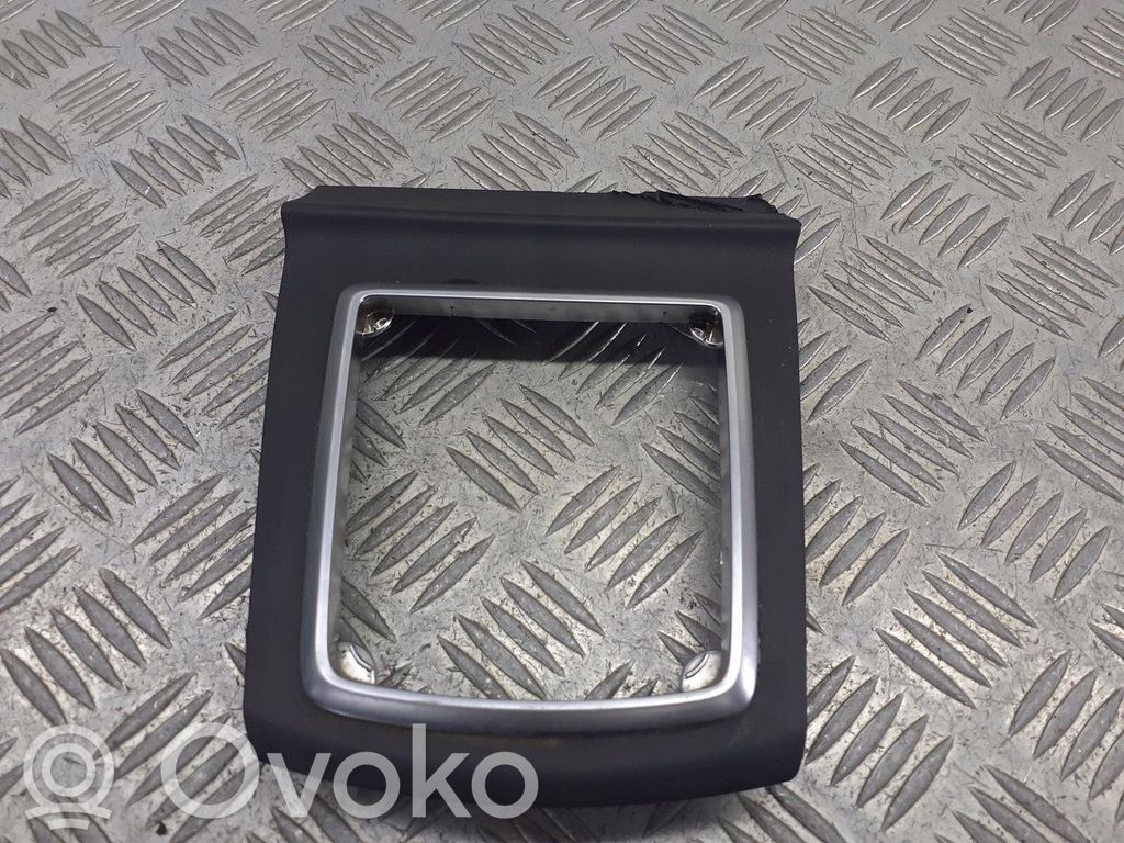 Ford Focus Contour de levier de vitesses 