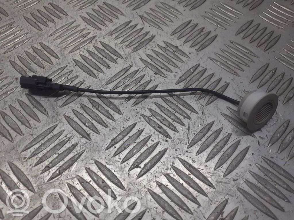 USB-pistokeliitin   283128032R