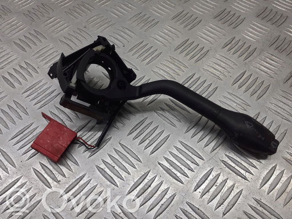 Seat Arosa Bouton interrupteur de commande d'essuie-glace de phare