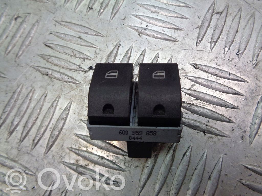 Seat Ibiza III (6L) Interruptor de la ventanilla de ventilación 