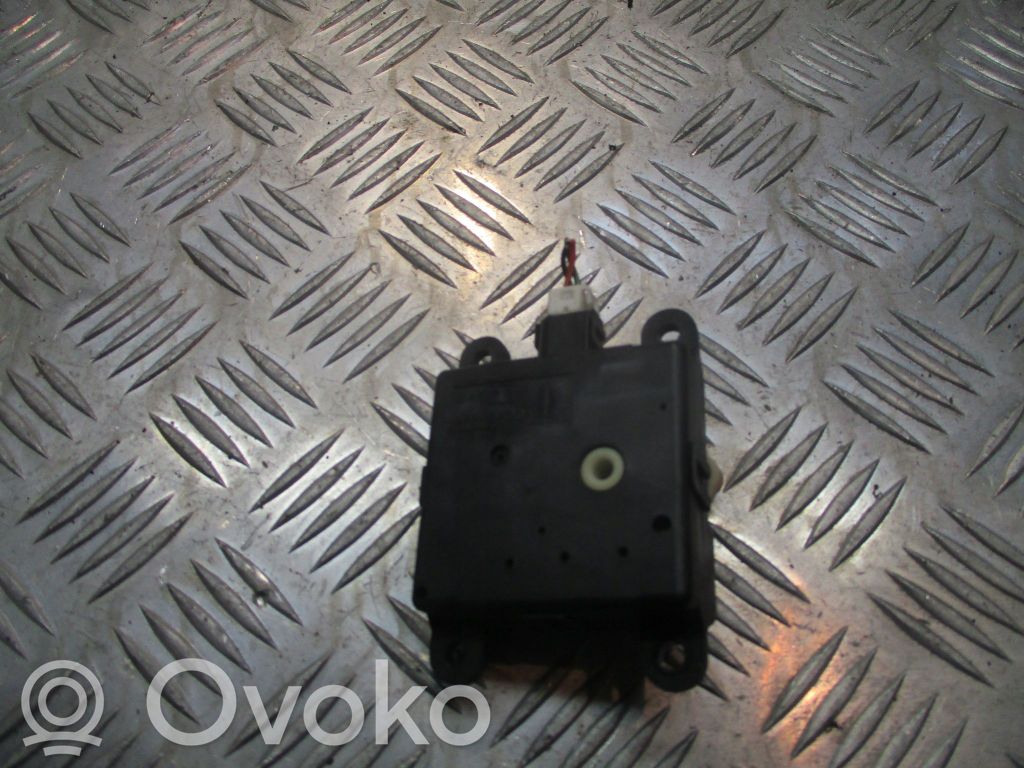 Nissan Primera Actuator/motor clapetă debit aer A/C 