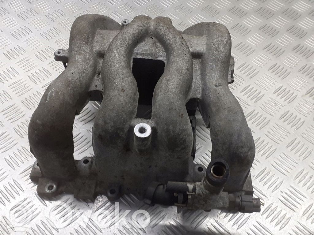 Mazda Demio Collecteur d'admission 