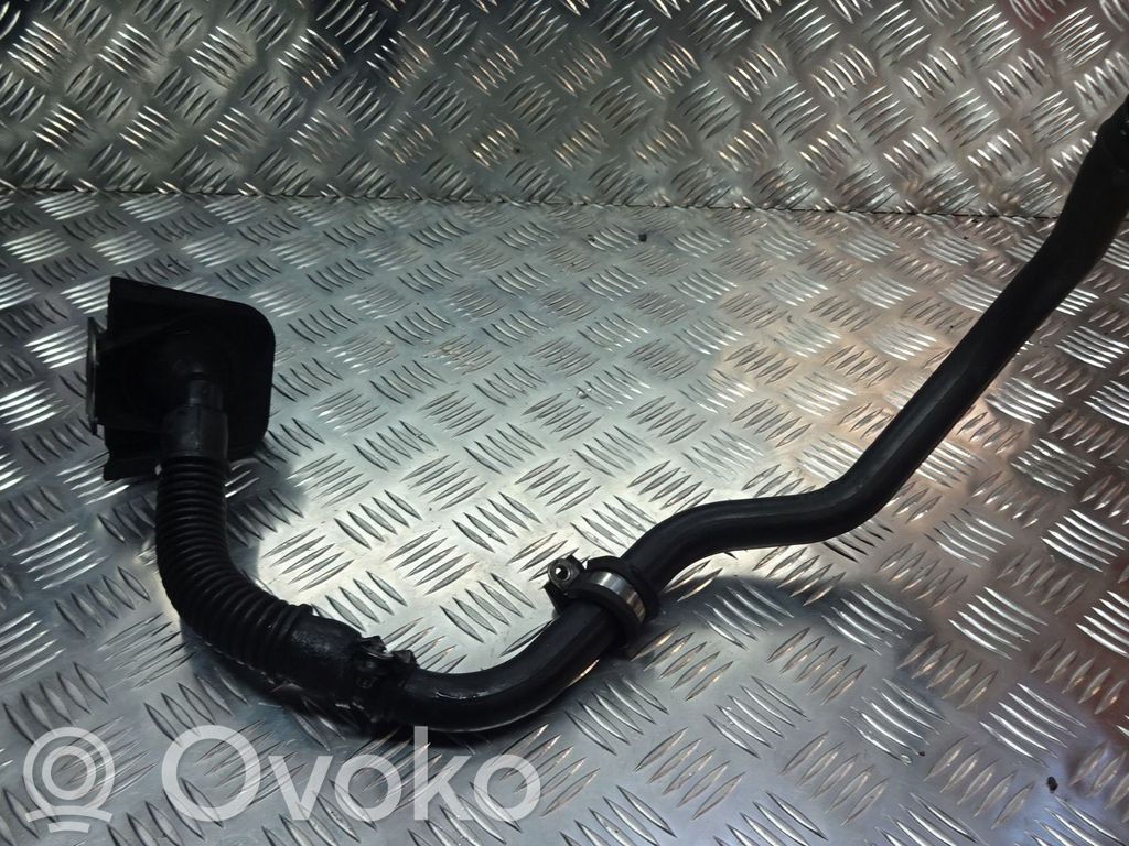 Mercedes-Benz Vito Viano W638 Conductă/pâlnie umplere ulei 