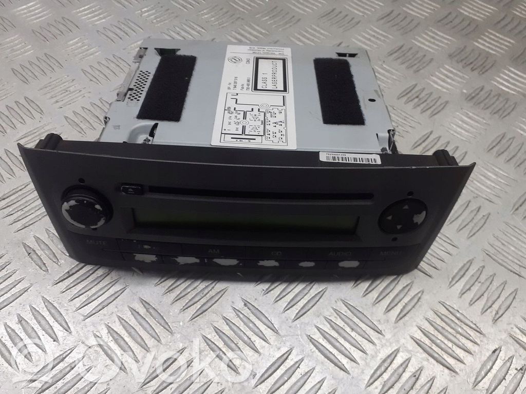 Fiat Linea Unité principale radio / CD / DVD / GPS